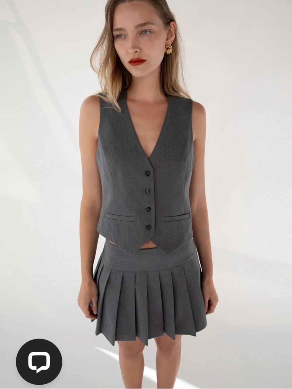 OAK AND FORT HEATHER GREY SUITING VEST IN SIZE SMALL